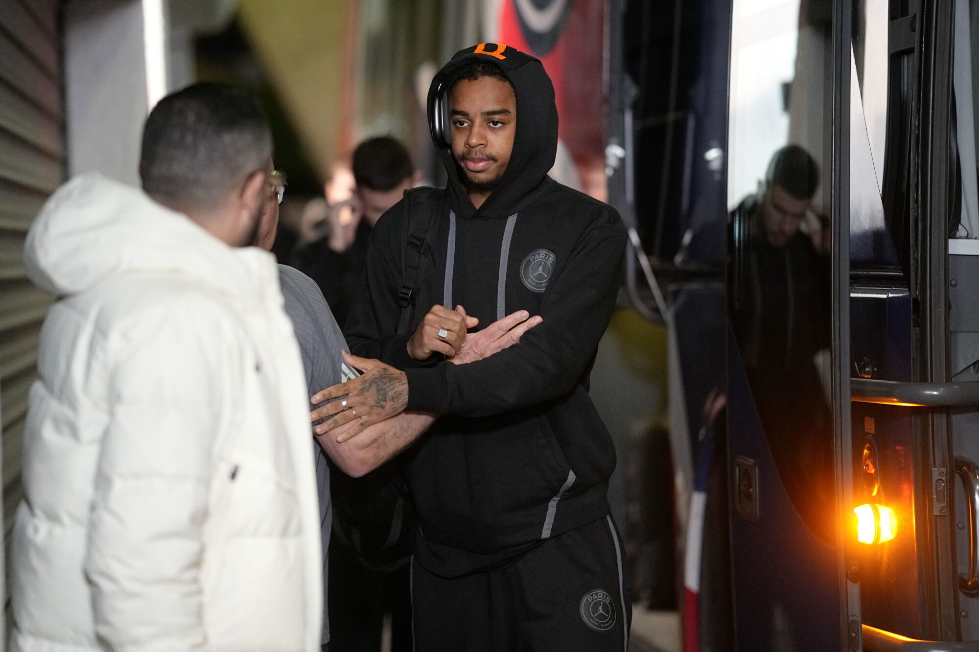 Mercato PSG : Ça se tend entre Barcola et le Paris SG !