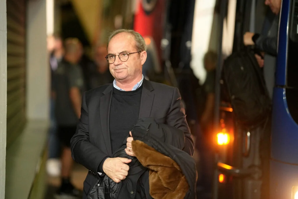Mercato PSG : Une cible prête à signer un contrat en or ! 4 Luis Campos
