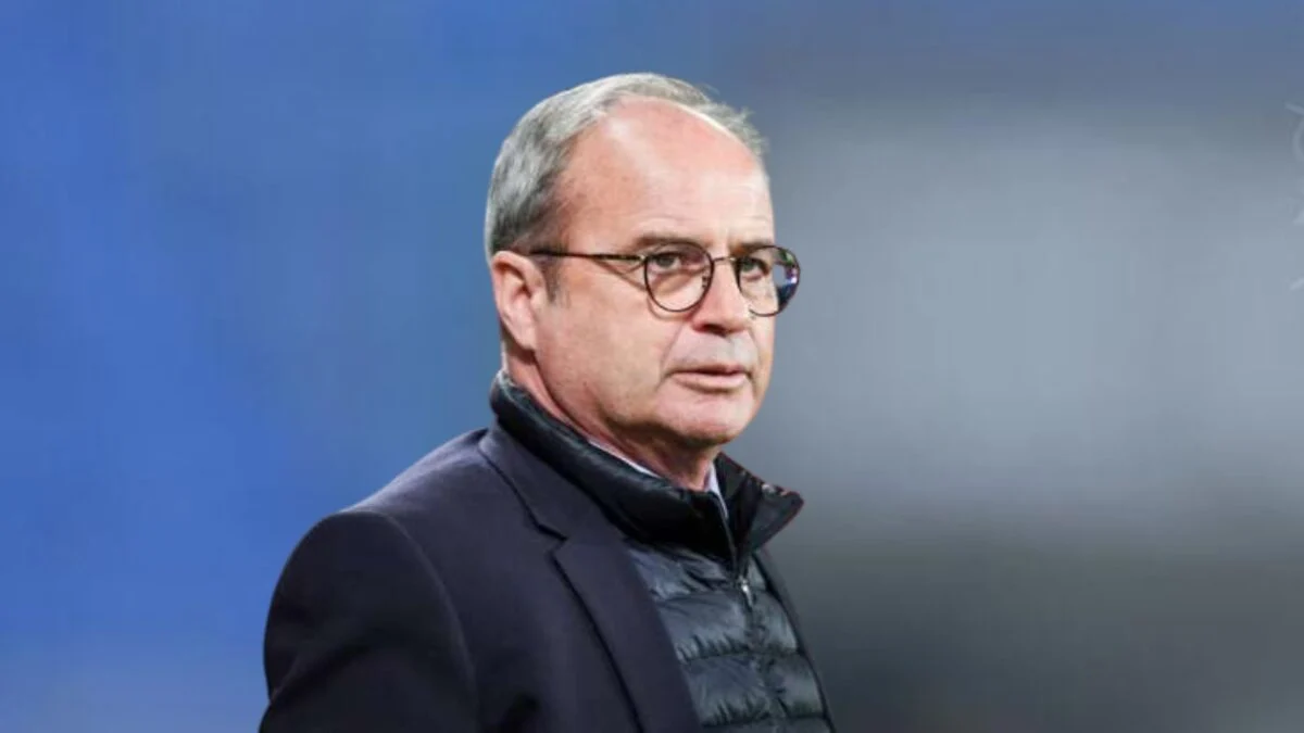 Mercato PSG : Un flop se dirige vers la Premier League ! 4 Luis Campos, directeur sportif du PSG