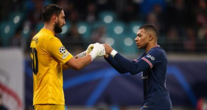 Gianluigi Donnarumma et Kylian Mbappé