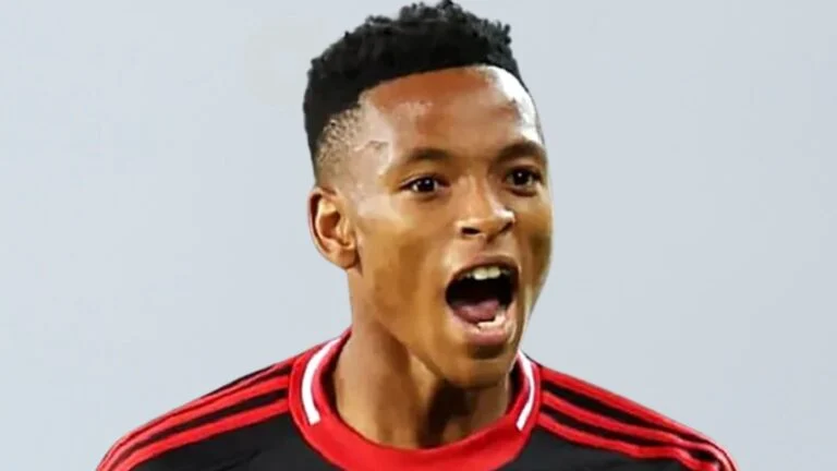 PSG Mercato : Relebohile Mofokeng ciblé par Luis Campos