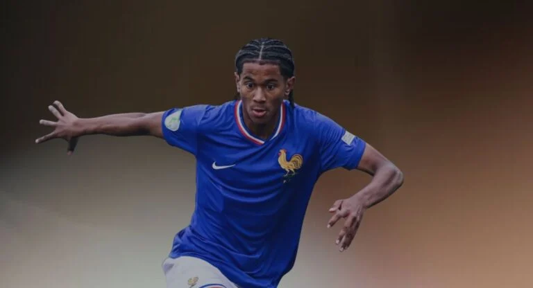 Senny Mayulu du PSG
