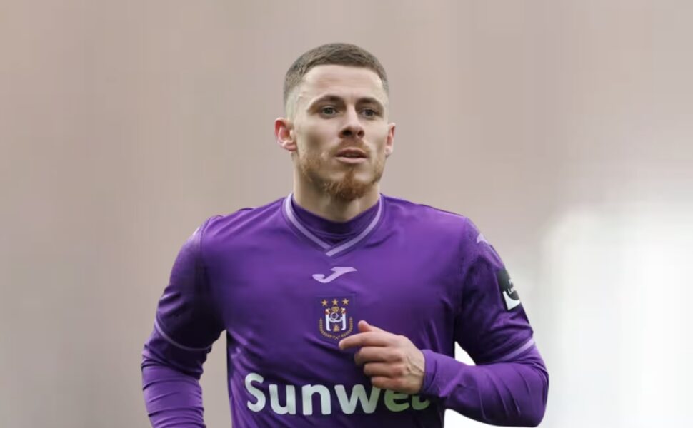 Mercato : Coup de théâtre autour d'une recrue au RC Lens 4 Mercato RC Lens : Thorgan Hazard proche d’un retour dans l'Artois