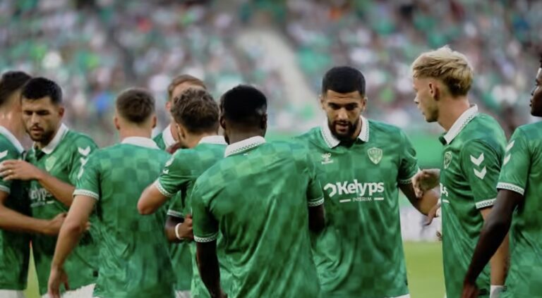 ASSE : Csongvai fixe le cap après la défaite à Dunkerque 5 Groupe de l'AS Saint-Etienne ASSE Naïr Sohaib