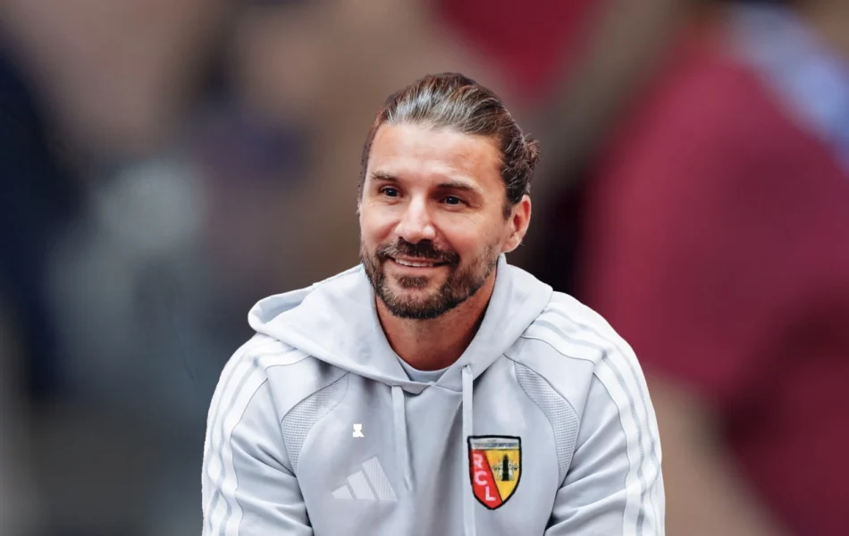 Yannick Cahuzac : Pierre Sage savait que le RC Lens lui reviendrait 4 Yannick Cahuzac : Pierre Sage savait que Lens lui reviendrait