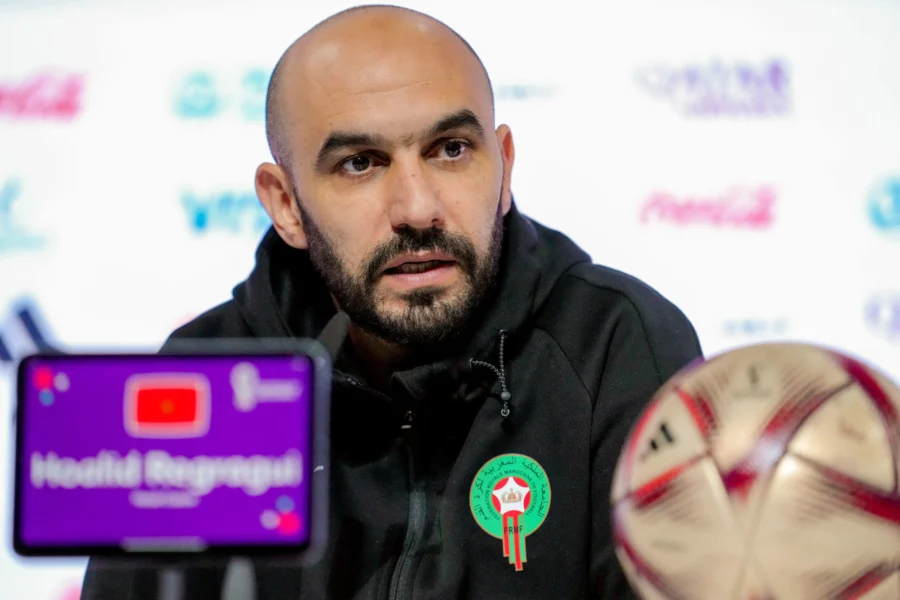 Sénégal-Maroc au TAS : le titre rendu à Dakar ? Un énorme faux 4 Sénégal-Maroc au TAS : Walid Regragui, sélectionneur du Maroc